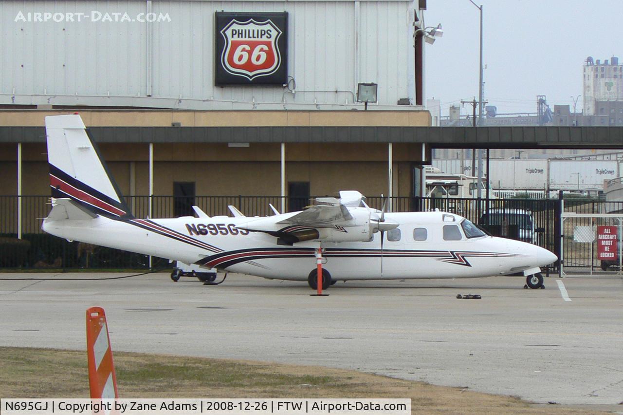 N695GJ, 1981 Gulfstream Am Corp Comm Div 695A C/N 96011, At Meacham Field