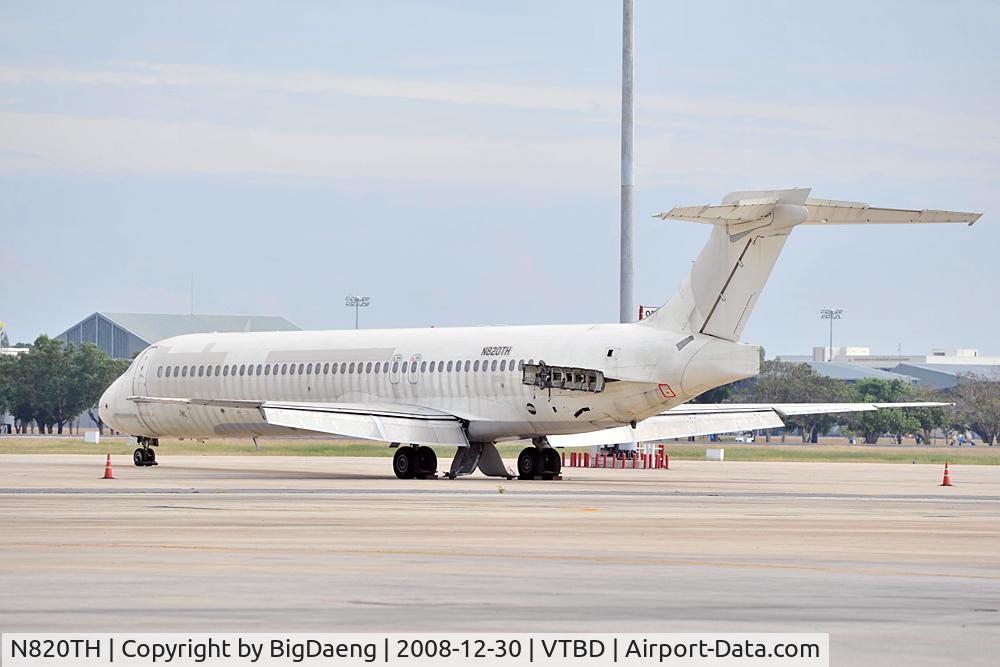 N820TH, 1990 McDonnell Douglas DC-9-87 C/N 49467, There is possibly no 