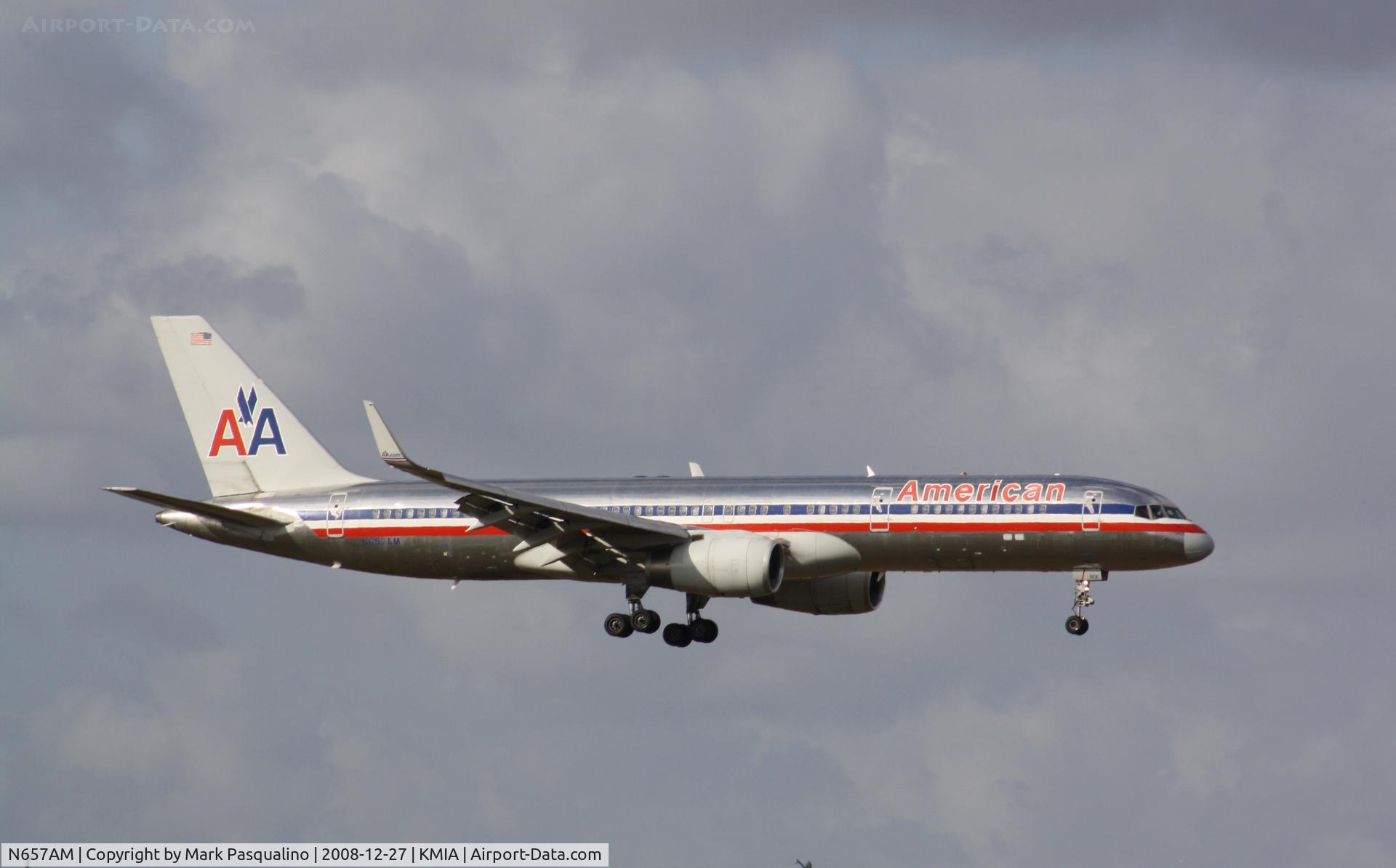 N657AM, 1991 Boeing 757-223 C/N 24615, Boeing 757-200