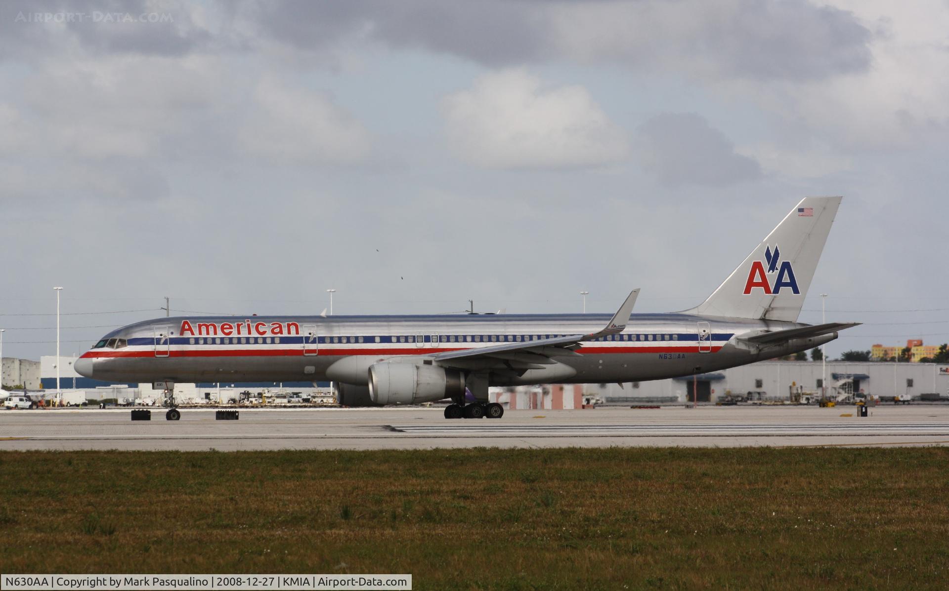 N630AA, 1990 Boeing 757-223 C/N 24588, Boeing 757-200