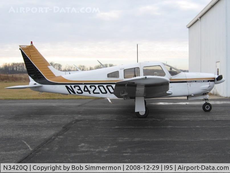 N3420Q, 1977 Piper PA-28R-201 Cherokee Arrow III C/N 28R-7737054, On the ramp at Kenton, Ohio