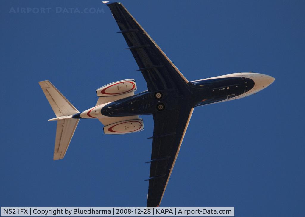 N521FX, 2005 Bombardier Challenger 300 (BD-100-1A10) C/N 20057, Takeoff from 35R