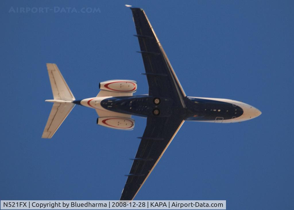 N521FX, 2005 Bombardier Challenger 300 (BD-100-1A10) C/N 20057, Takeoff from 35R