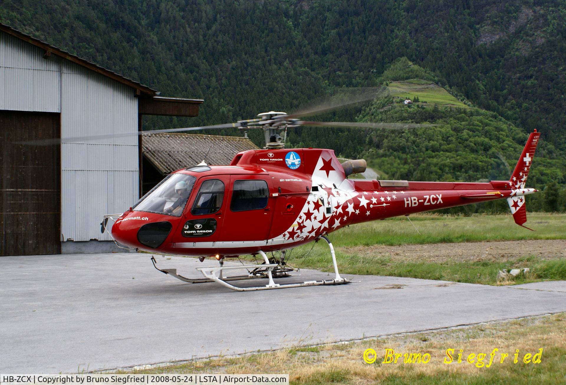 HB-ZCX, 1999 Aérospatiale AS-350B-3 Ecureuil C/N 3105, Raron Airfield