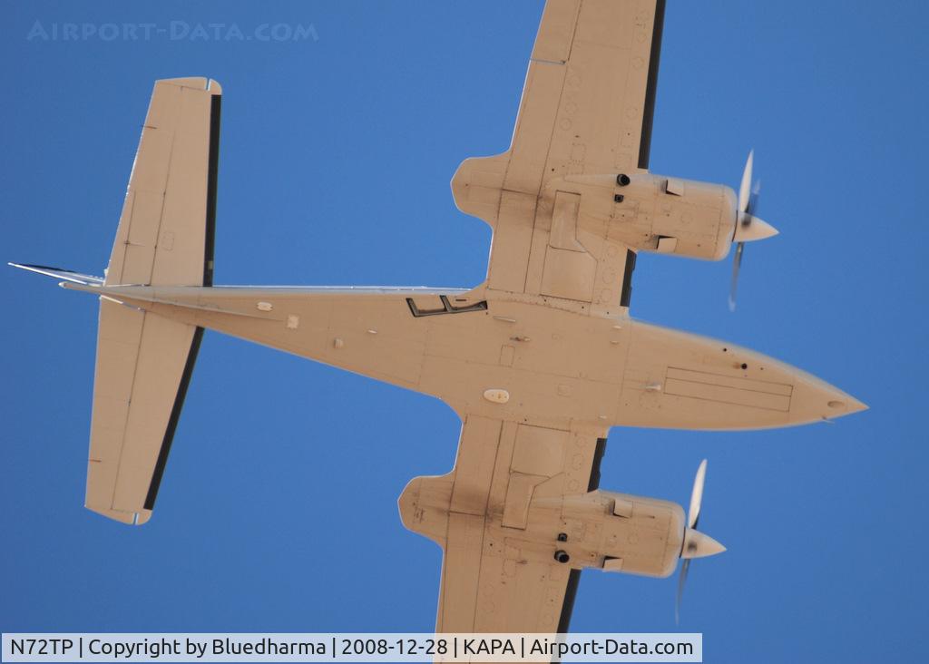 N72TP, 1979 Cessna T310R C/N 310R1628, Takeoff on 35R on Route to SCOTTSDALE (KSDL).