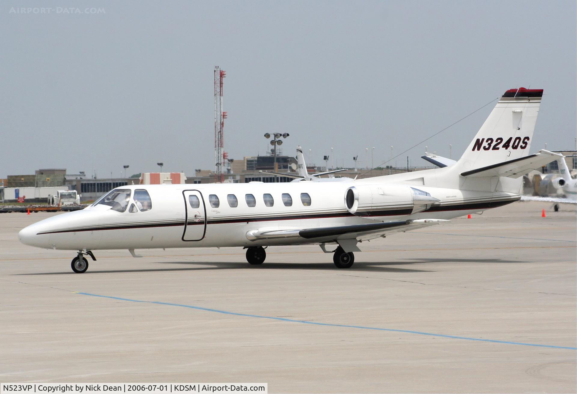 N523VP, 1997 Cessna 560 Citation Ultra C/N 560-0423, KDSM (Seen here as N324QS this airframe is currently registered N523VP as posted)