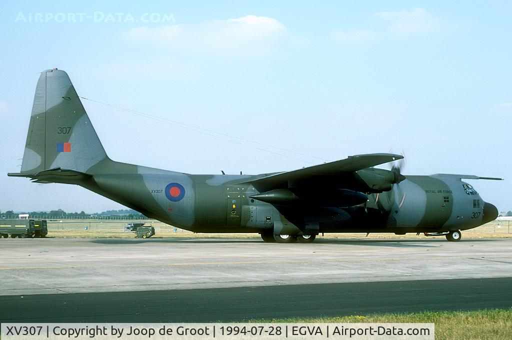 XV307, 1966 Lockheed C-130K Hercules C.3 C/N 382-4275, RIAT 1994 participant, still in the old camo.