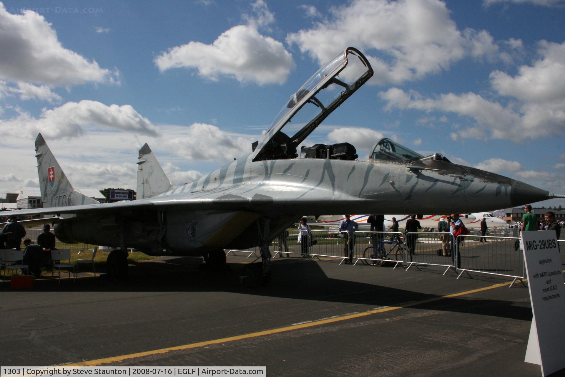 1303, Mikoyan-Gurevich MiG-29UB C/N N50903028113, Taken at Farnborough Airshow on the Wednesday trade day, 16th July 2008