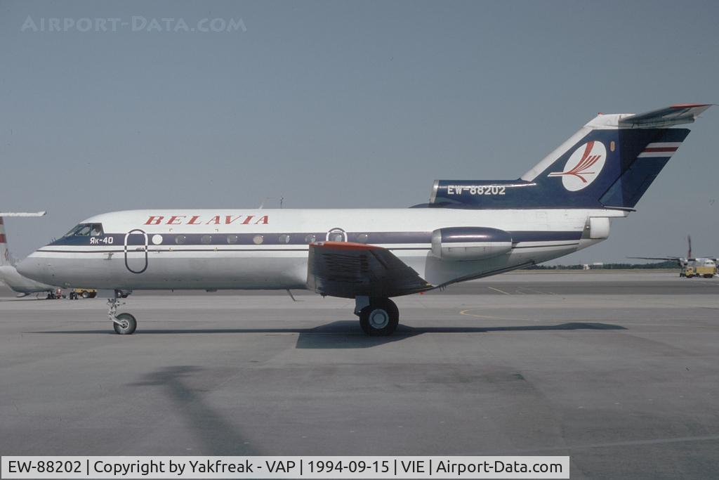 EW-88202, 1976 Yakovlev Yak-40 C/N 9630449, Belavia Yakovlev 40
