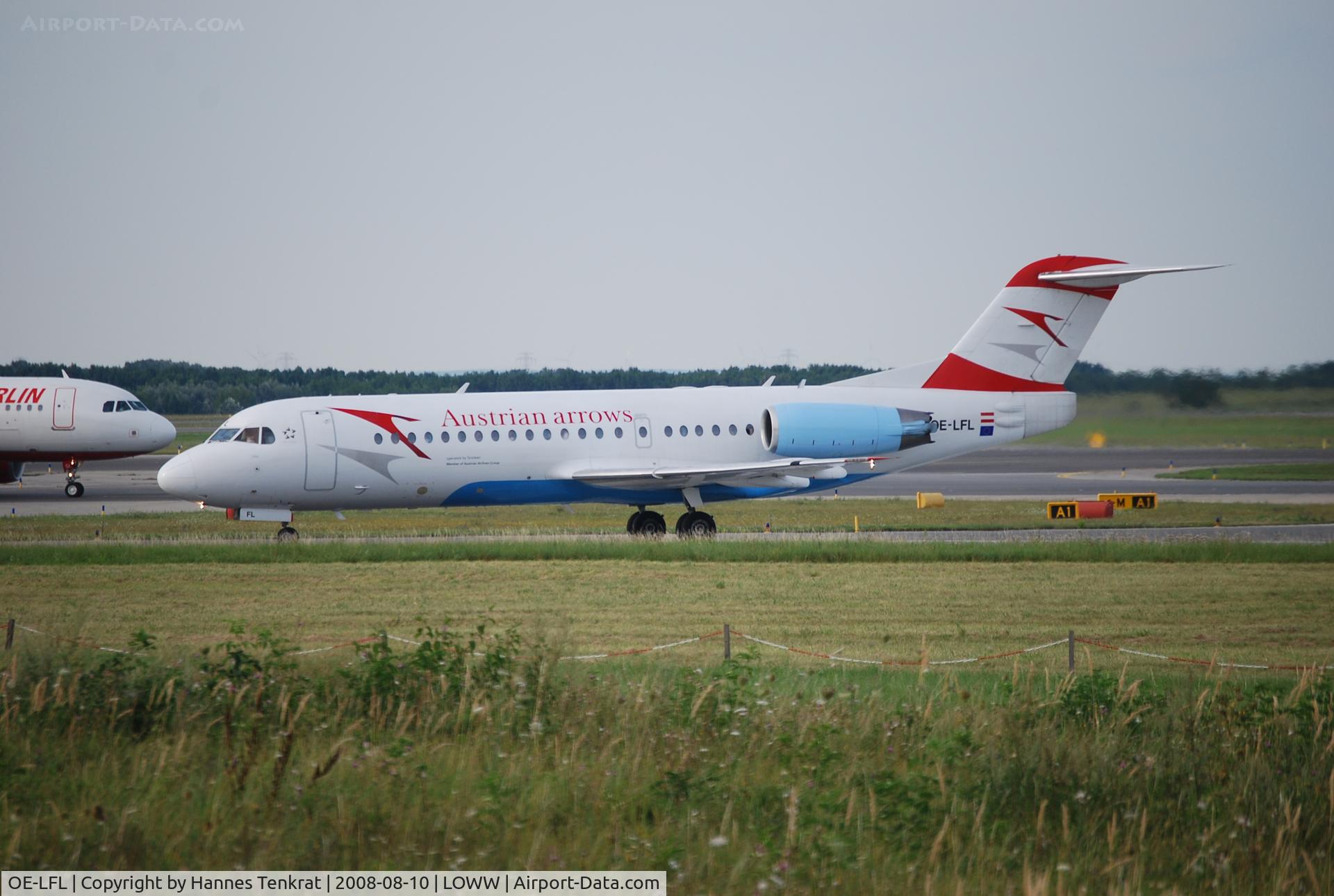 OE-LFL, 1995 Fokker 70 (F-28-0070) C/N 11573, Austrian arrows Fokker 70
