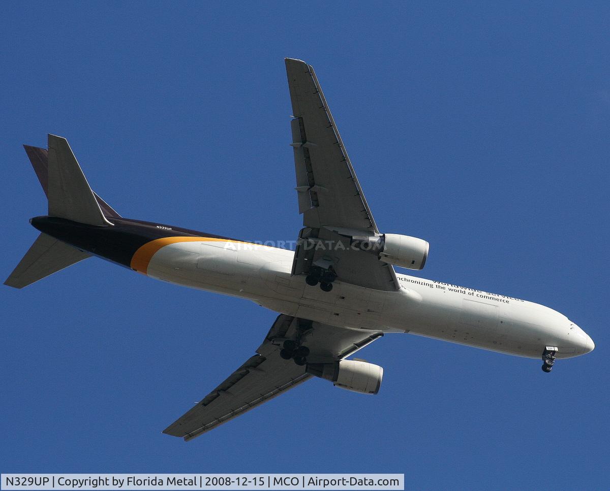 N329UP, 1999 Boeing 767-34AF C/N 27755, UPS 767-300