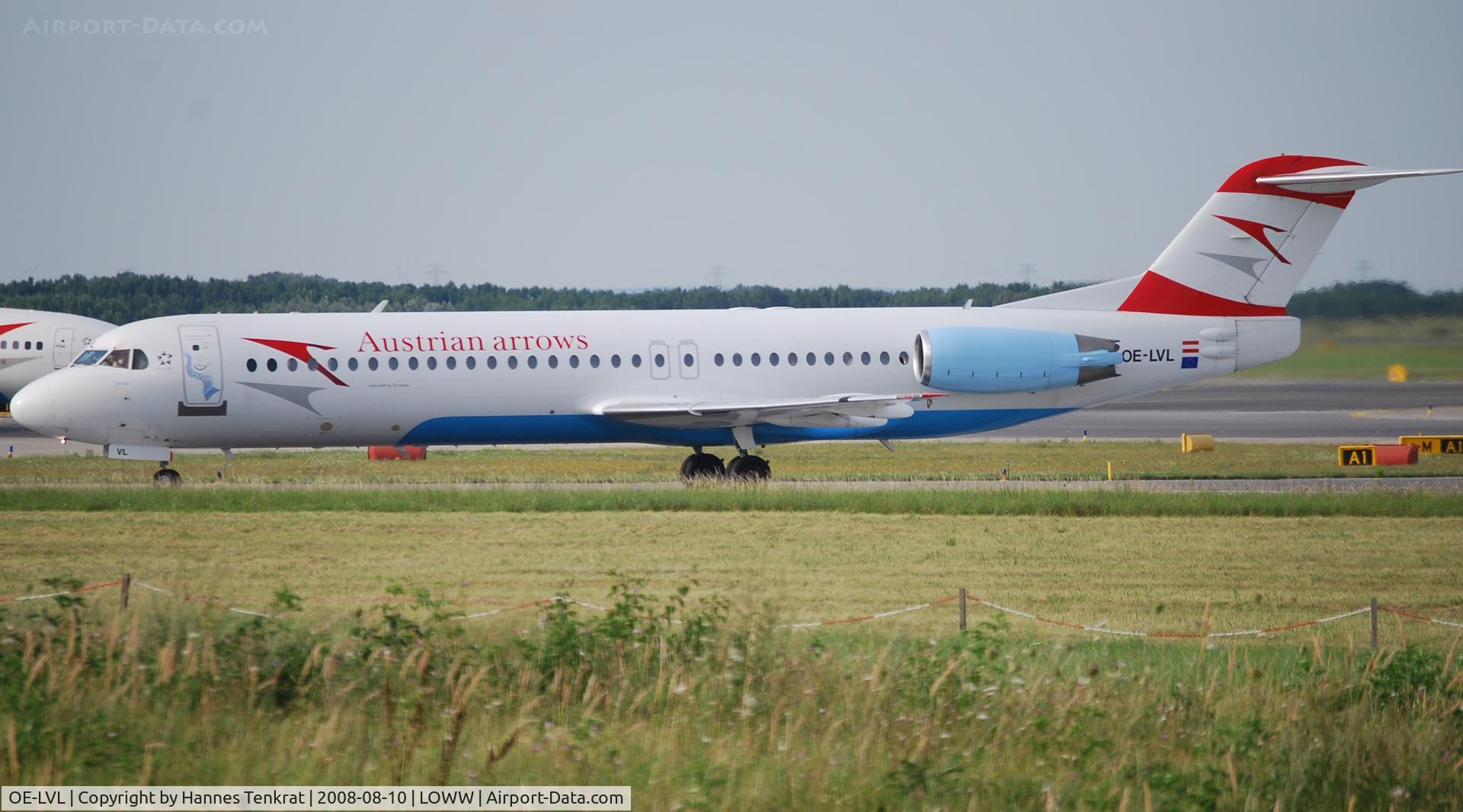 OE-LVL, 1992 Fokker 100 (F-28-0100) C/N 11404, Austrian arrows Fokker 100