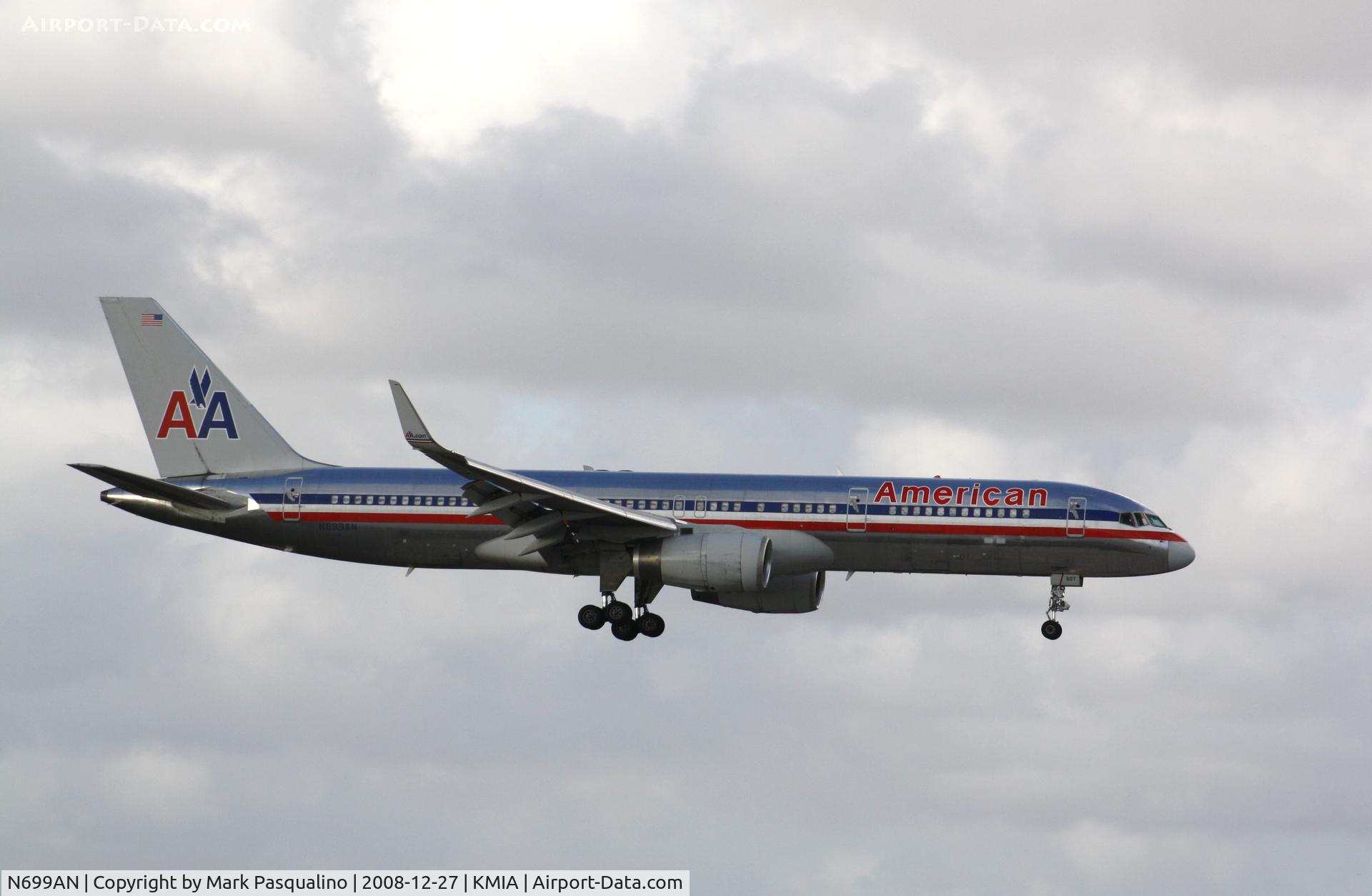 N699AN, 1995 Boeing 757-223 C/N 27051, Boeing 757-200