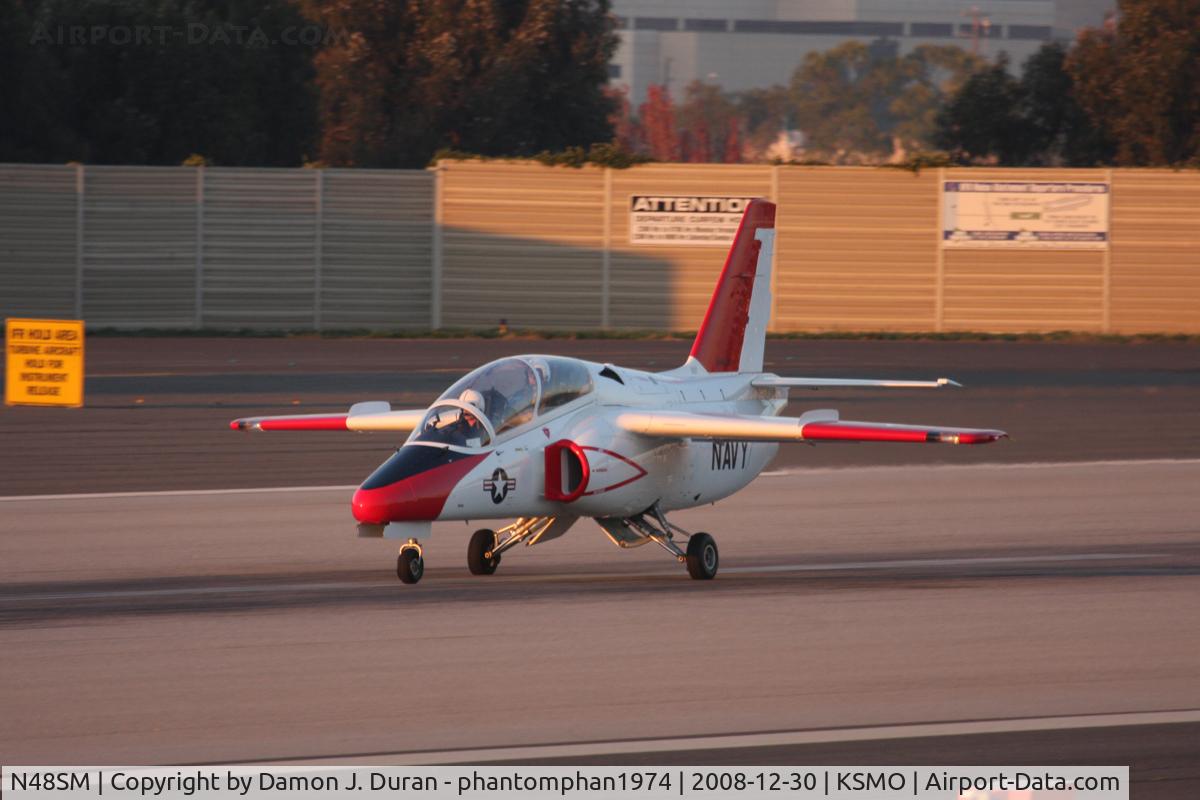 N48SM, 1985 SIAI-Marchetti S-211 C/N 014-03-001, Out for an evening flight