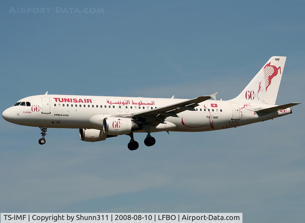 TS-IMF, 1992 Airbus A320-211 C/N 0370, Landing rwy 32R