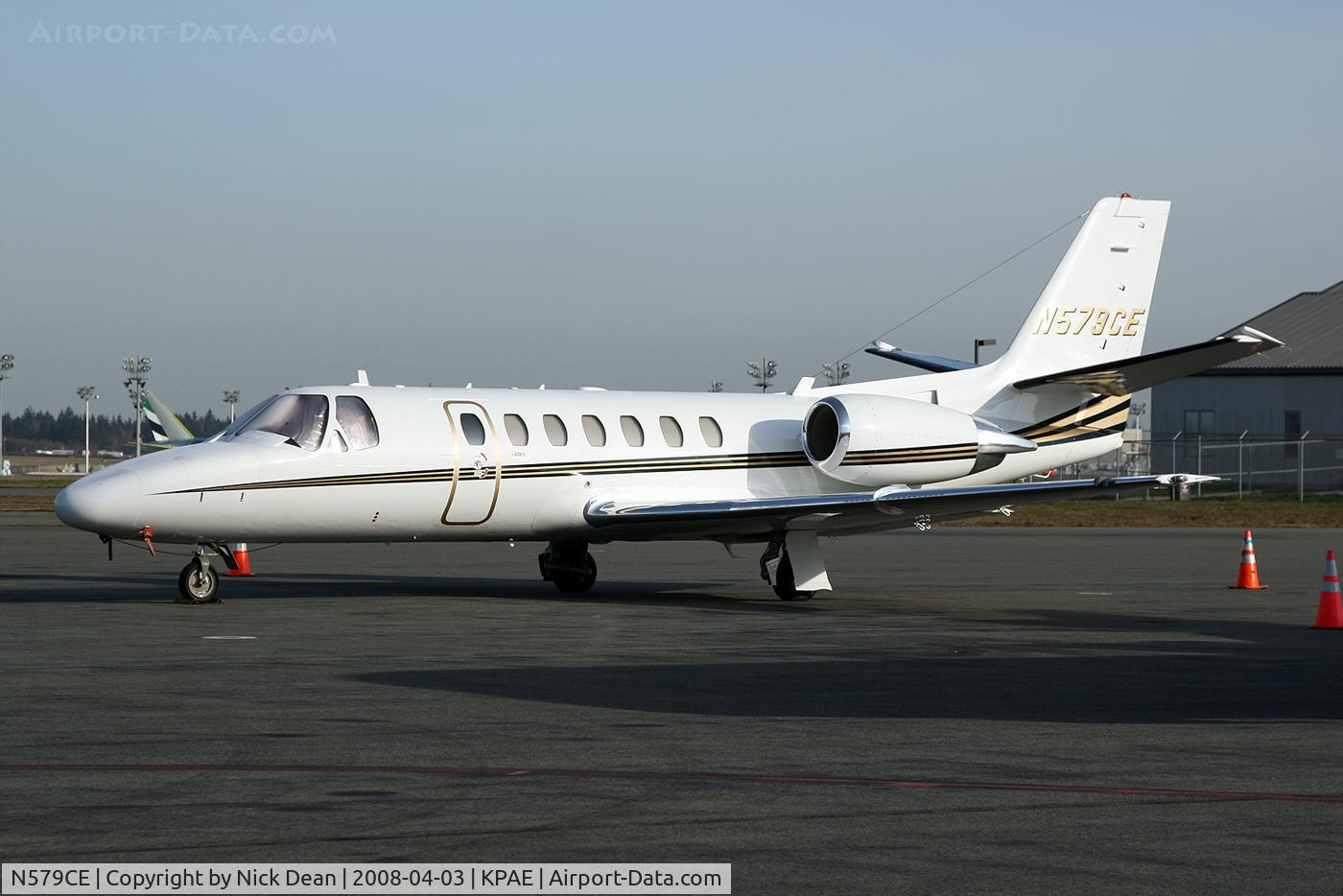 N579CE, 2001 Cessna 560 C/N 560-0579, KPAE