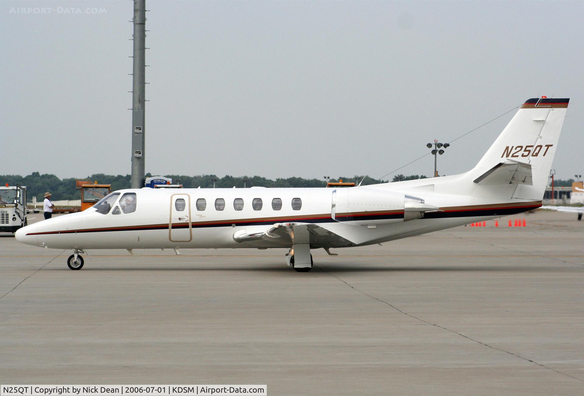 N25QT, 2002 Cessna 560 C/N 560-0613, KDSM