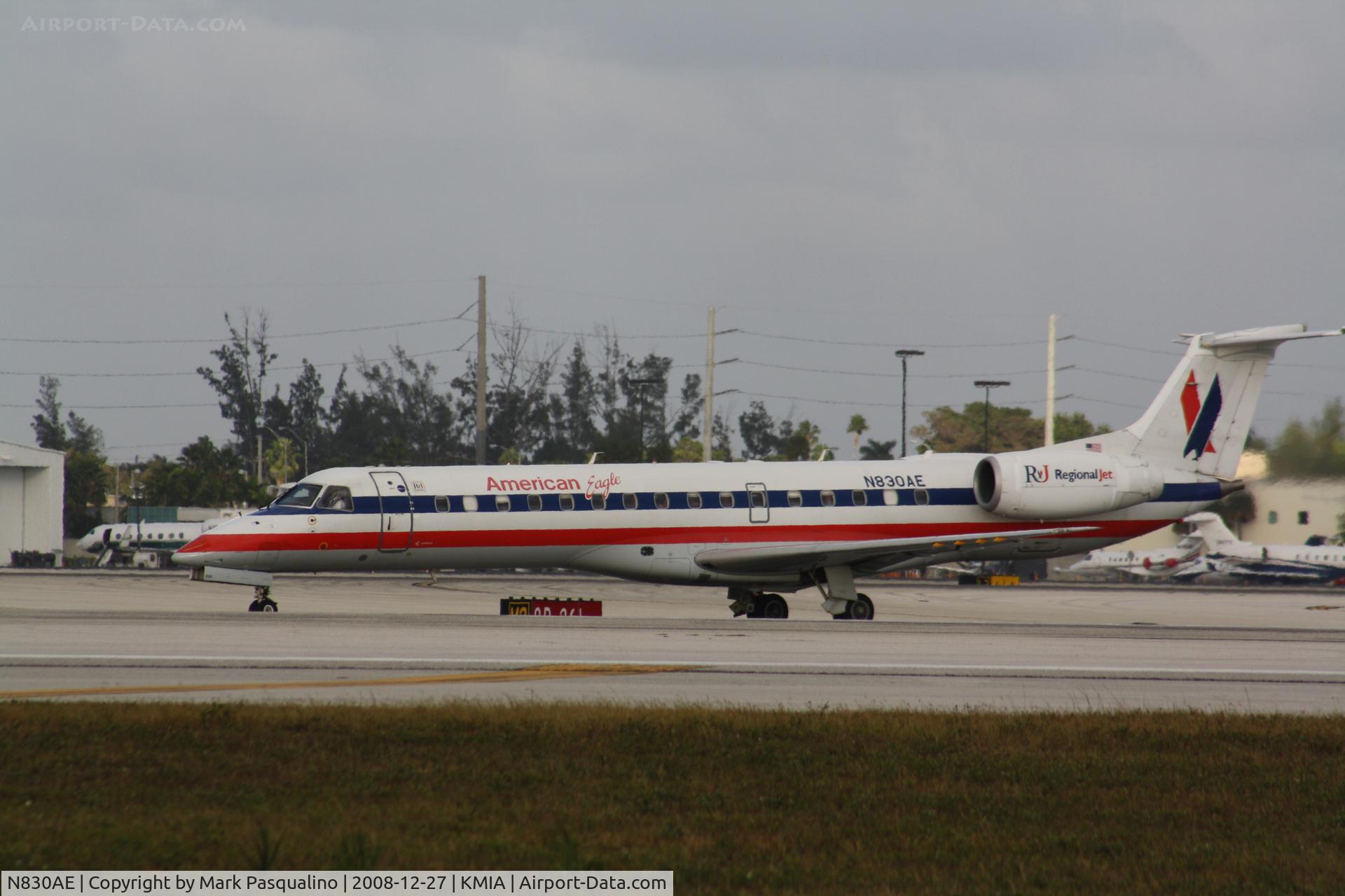 N830AE, 2002 Embraer ERJ-140LR (EMB-135KL) C/N 145615, EMB-135KL