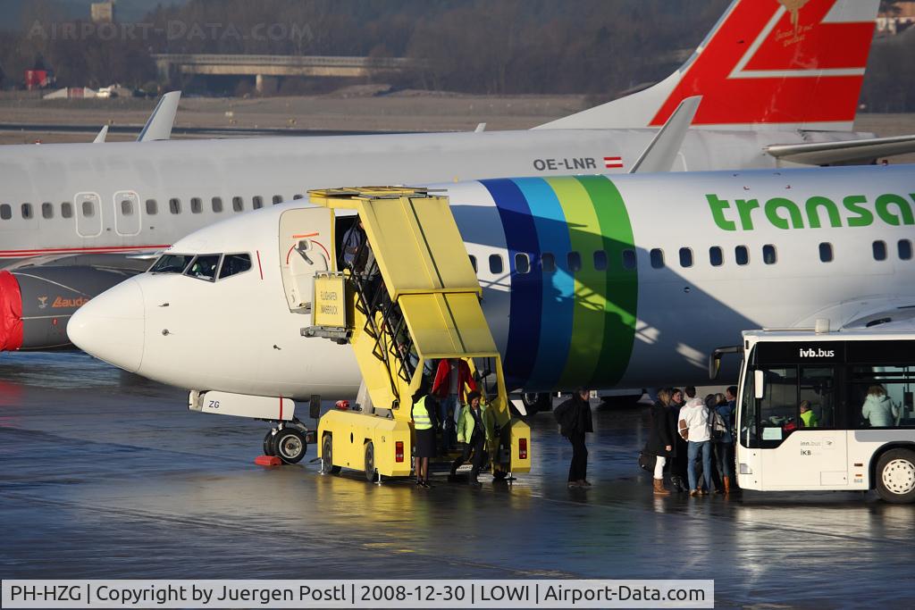 PH-HZG, 2000 Boeing 737-8K2 C/N 28379, Boeing 737-8K2