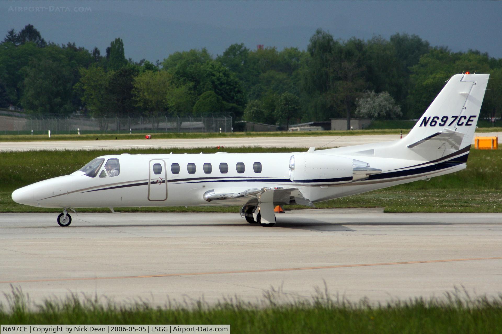 N697CE, 2005 Cessna 560 Citation Encore C/N 560-0697, LSGG