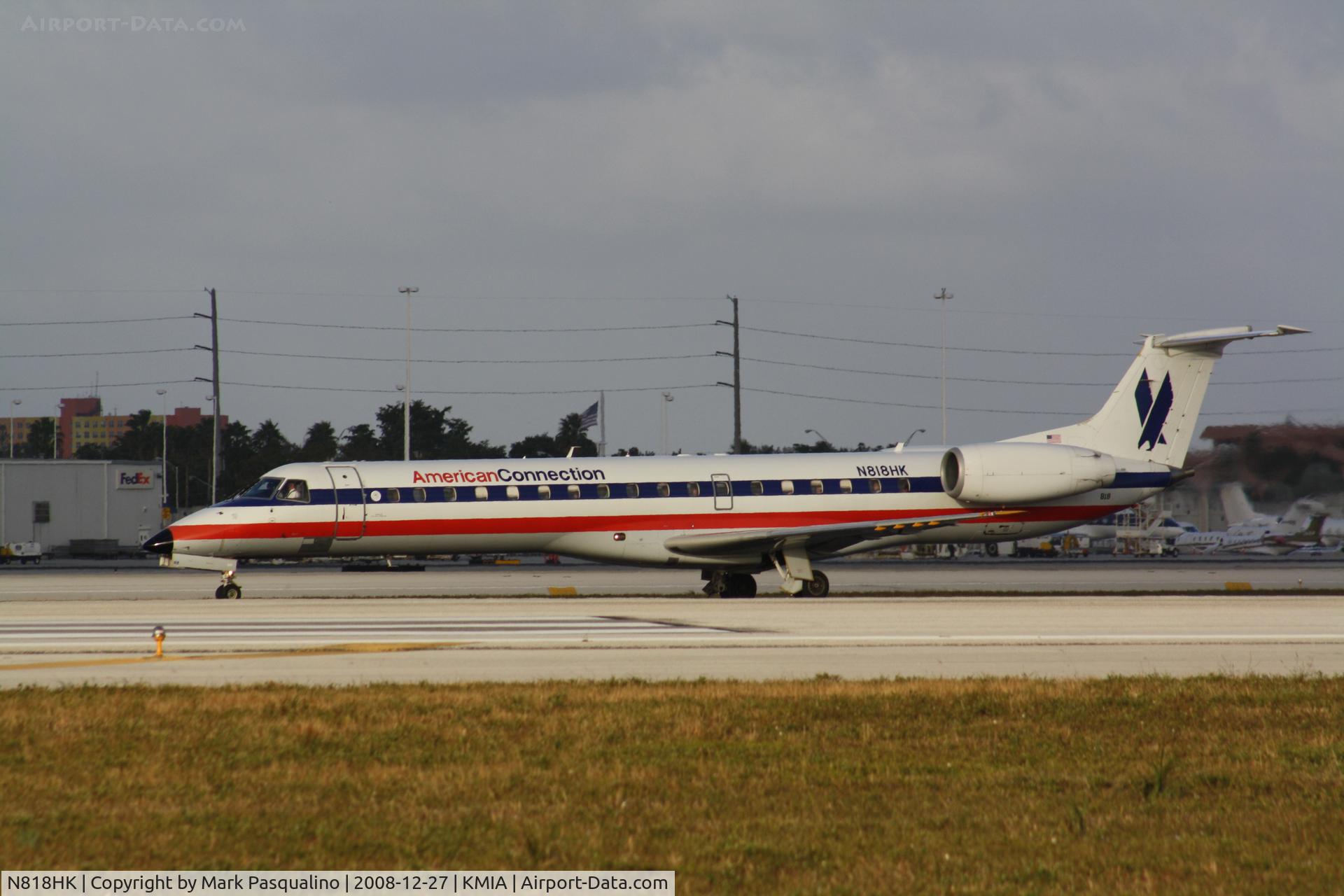 N818HK, 1998 Embraer ERJ-145LR (EMB-145LR) C/N 145059, EMB-145LR