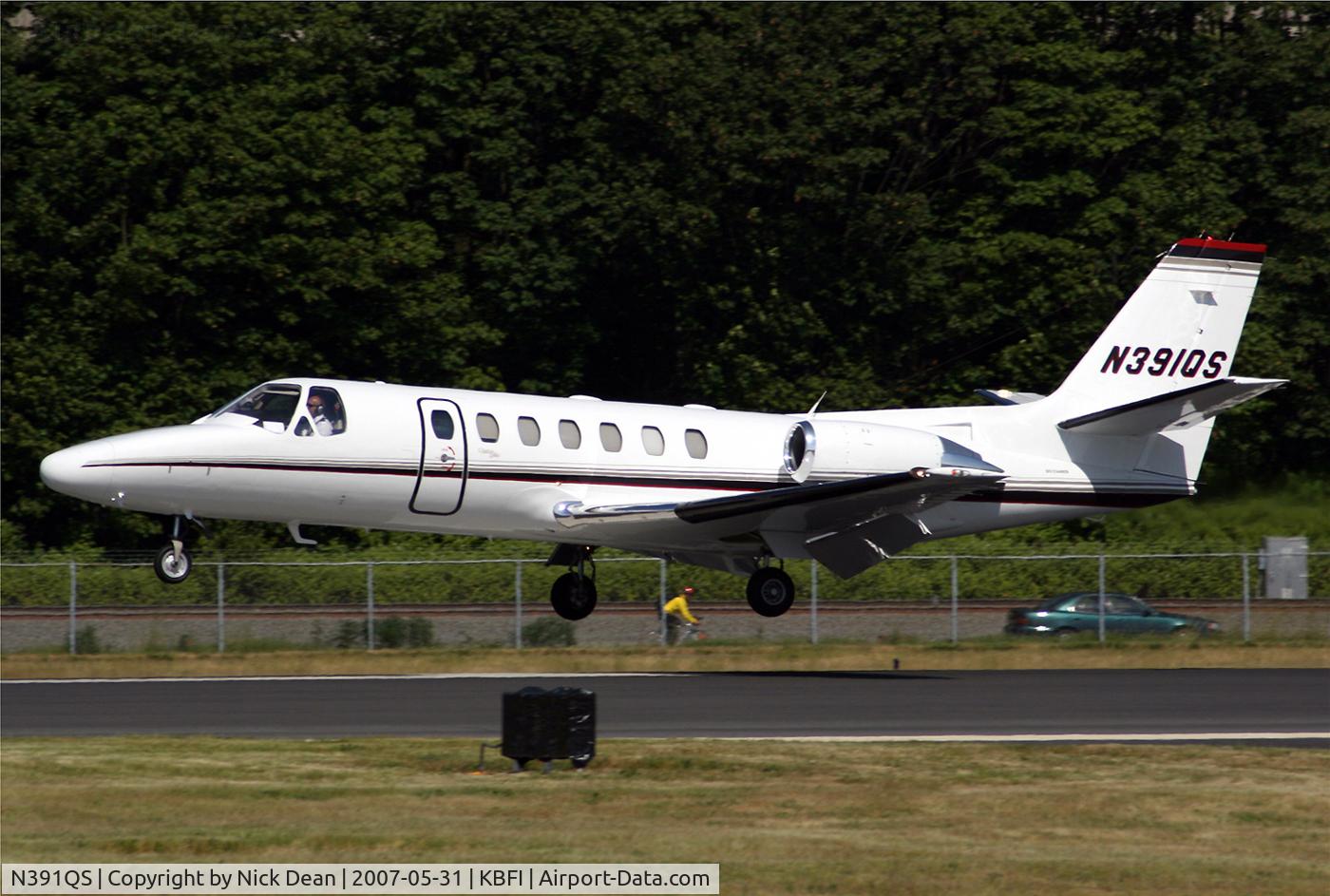 N391QS, 1998 Cessna 560 Citation Ultra C/N 560-0493, KBFI