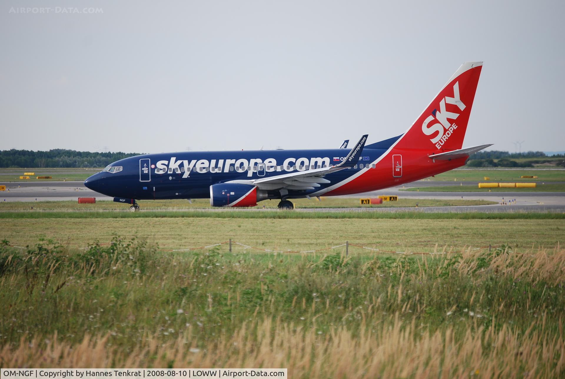 OM-NGF, 2006 Boeing 737-76N C/N 32680, SkyEurope