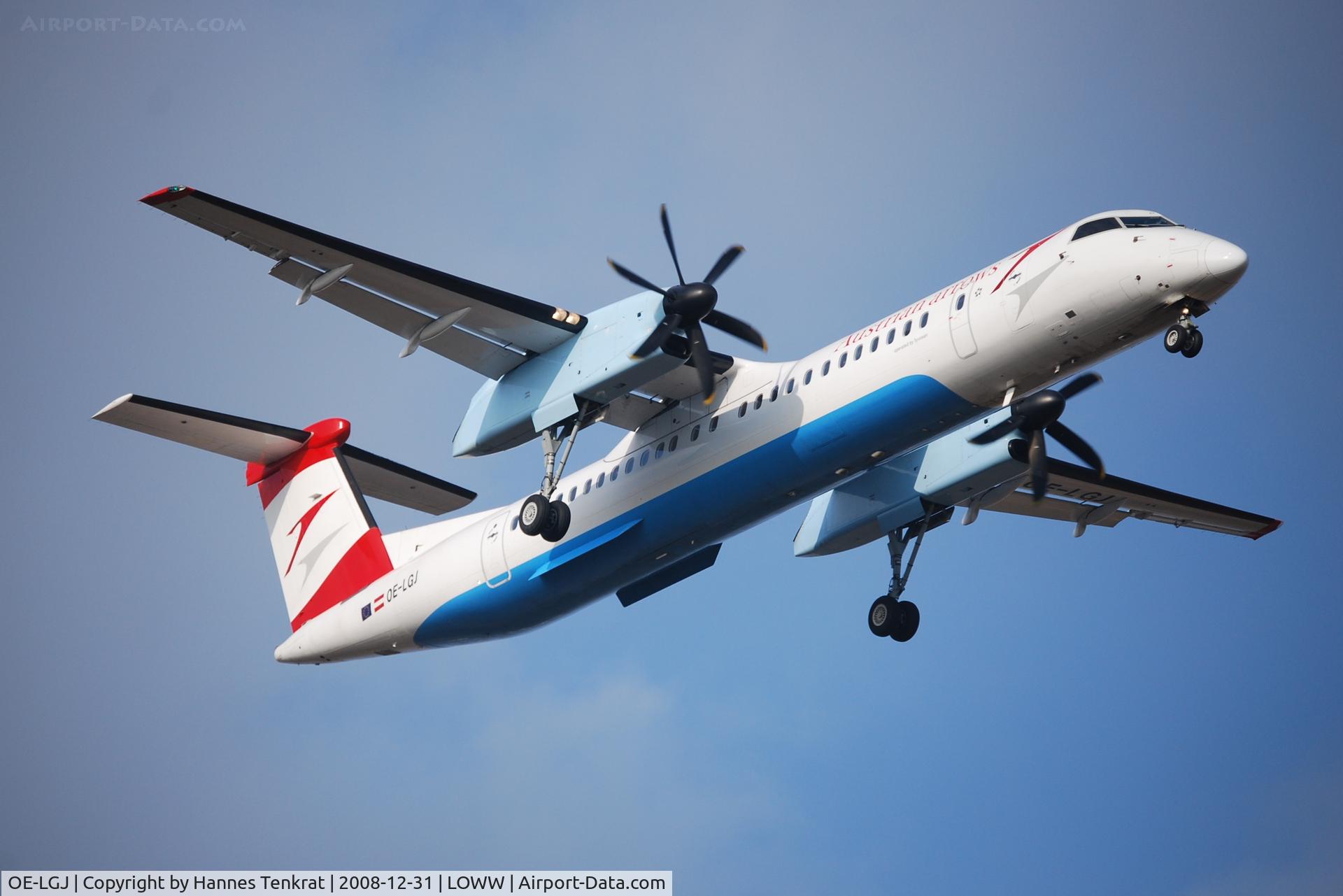 OE-LGJ, 2005 De Havilland Canada DHC-8-402Q Dash 8 C/N 4104, Austrian arrows Dash8-Q400