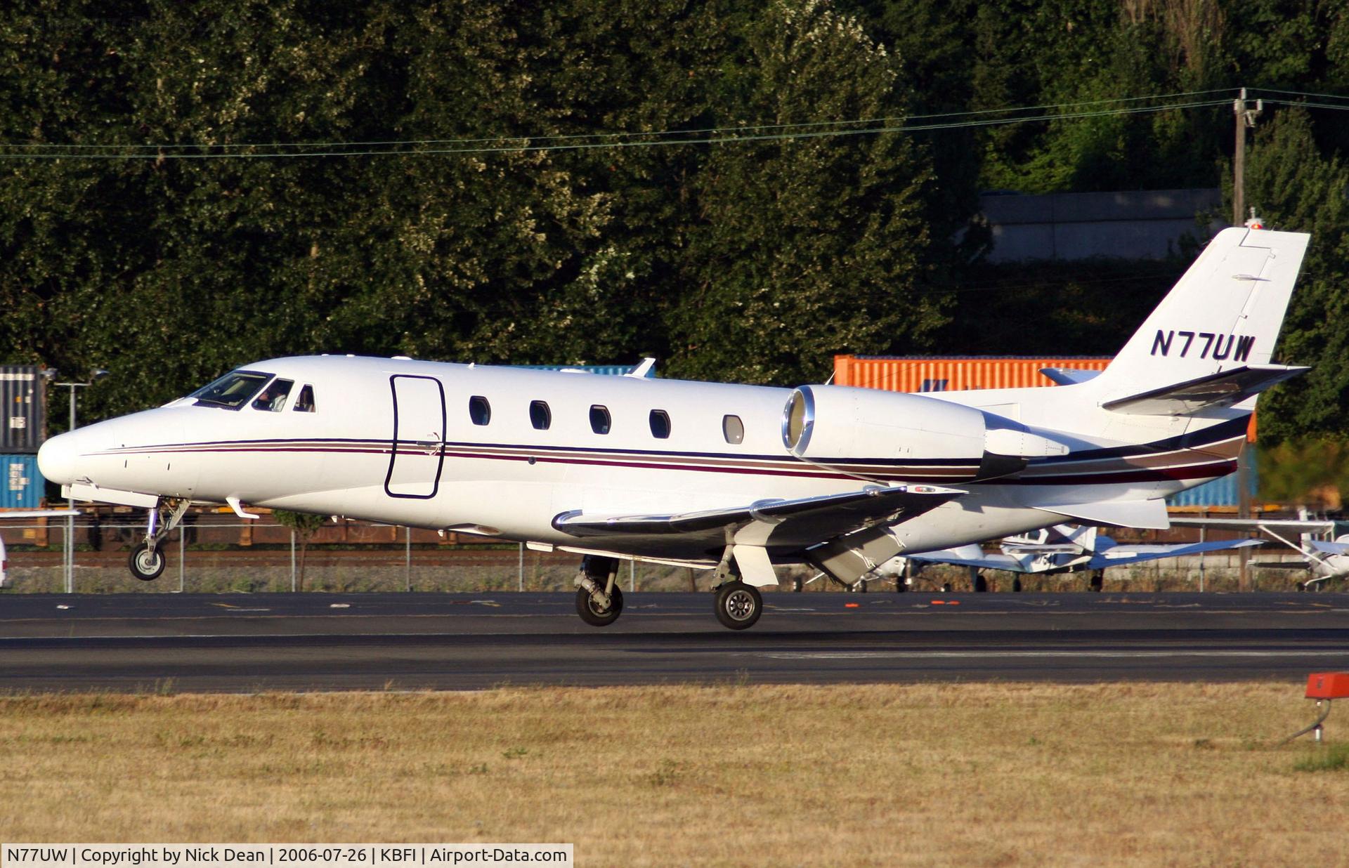 N77UW, 1998 Cessna 560XL Citation Excel C/N 560-5005, KBFI