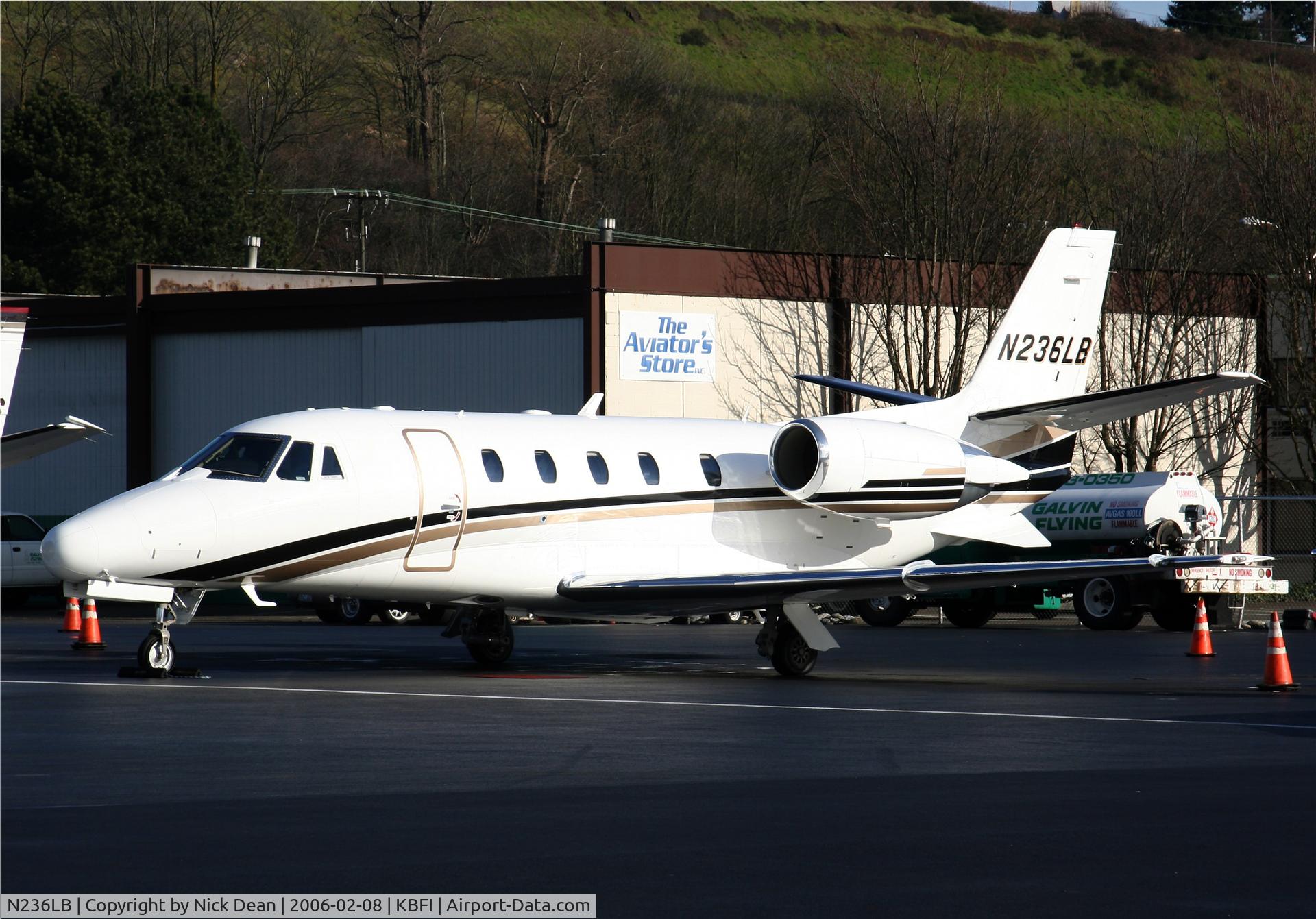 N236LB, 1999 Cessna 560XL C/N 560-5023, KBFI