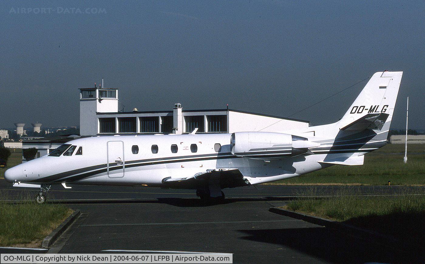 OO-MLG, 1999 Cessna 560 Citation Excel C/N 560-5028, LFPB Paris Le Bourget