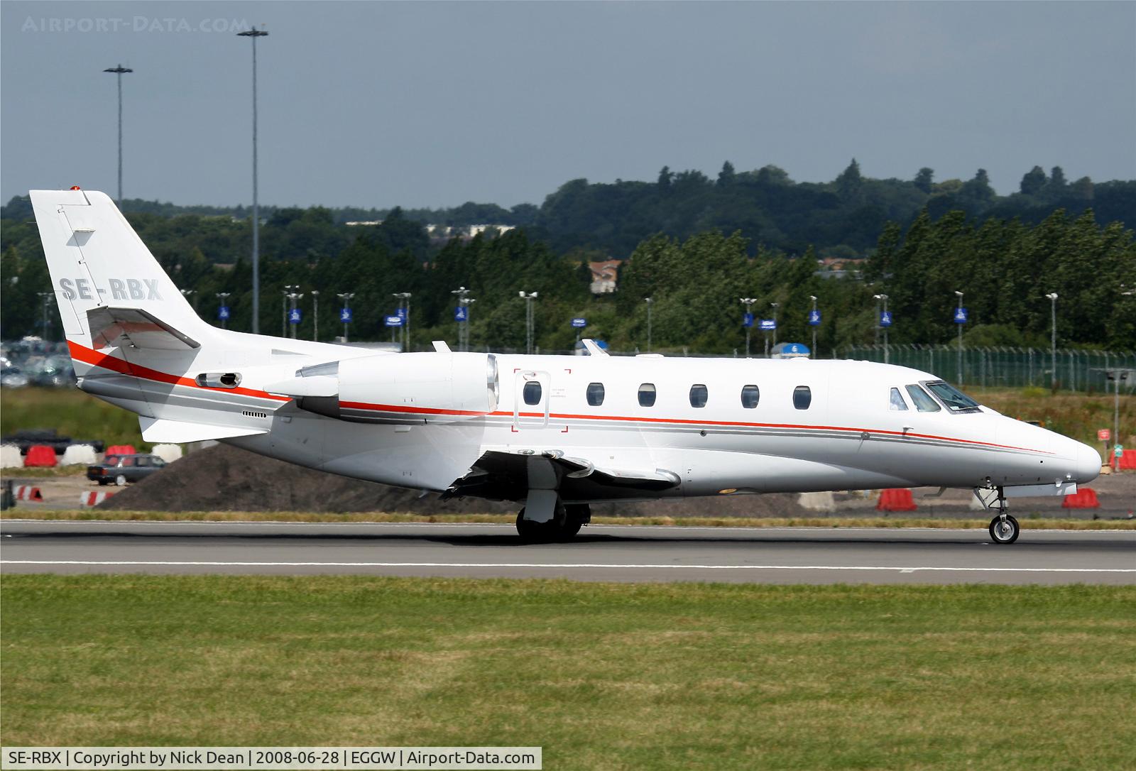 SE-RBX, 1999 Cessna 560XL Citation Excel C/N 560-5056, EGGW