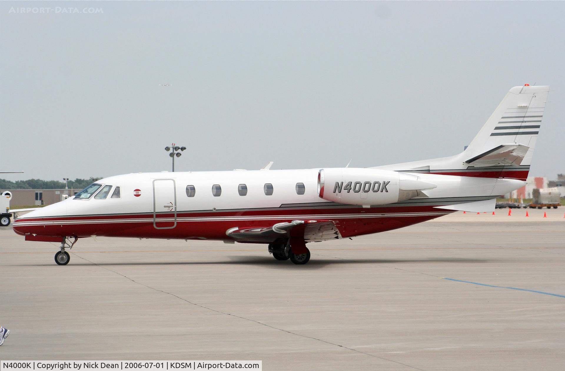 N4000K, 2000 Cessna 560XL Citation Excel C/N 560-5081, KDSM