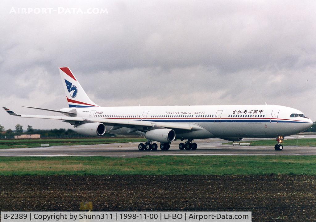 B-2389, 1998 Airbus A340-313X C/N 243, Lining up rwy 15R for delivery flight...