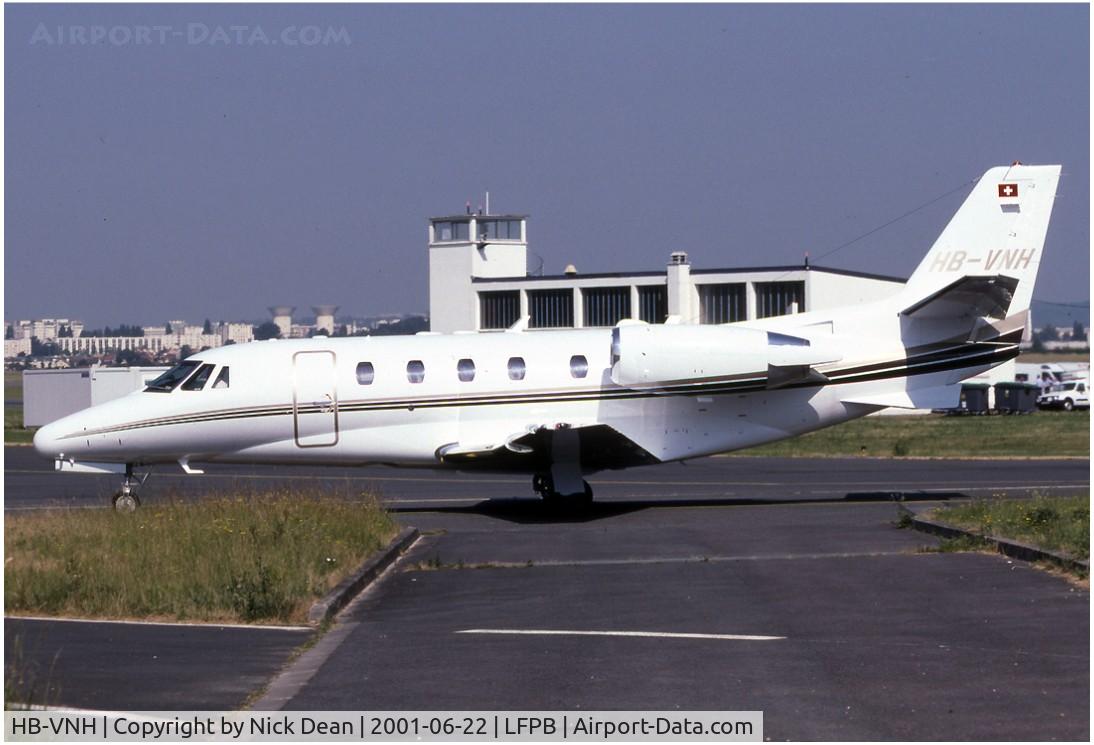 HB-VNH, 2001 Cessna 560XL Citation Excel C/N 560-5172, LFPB