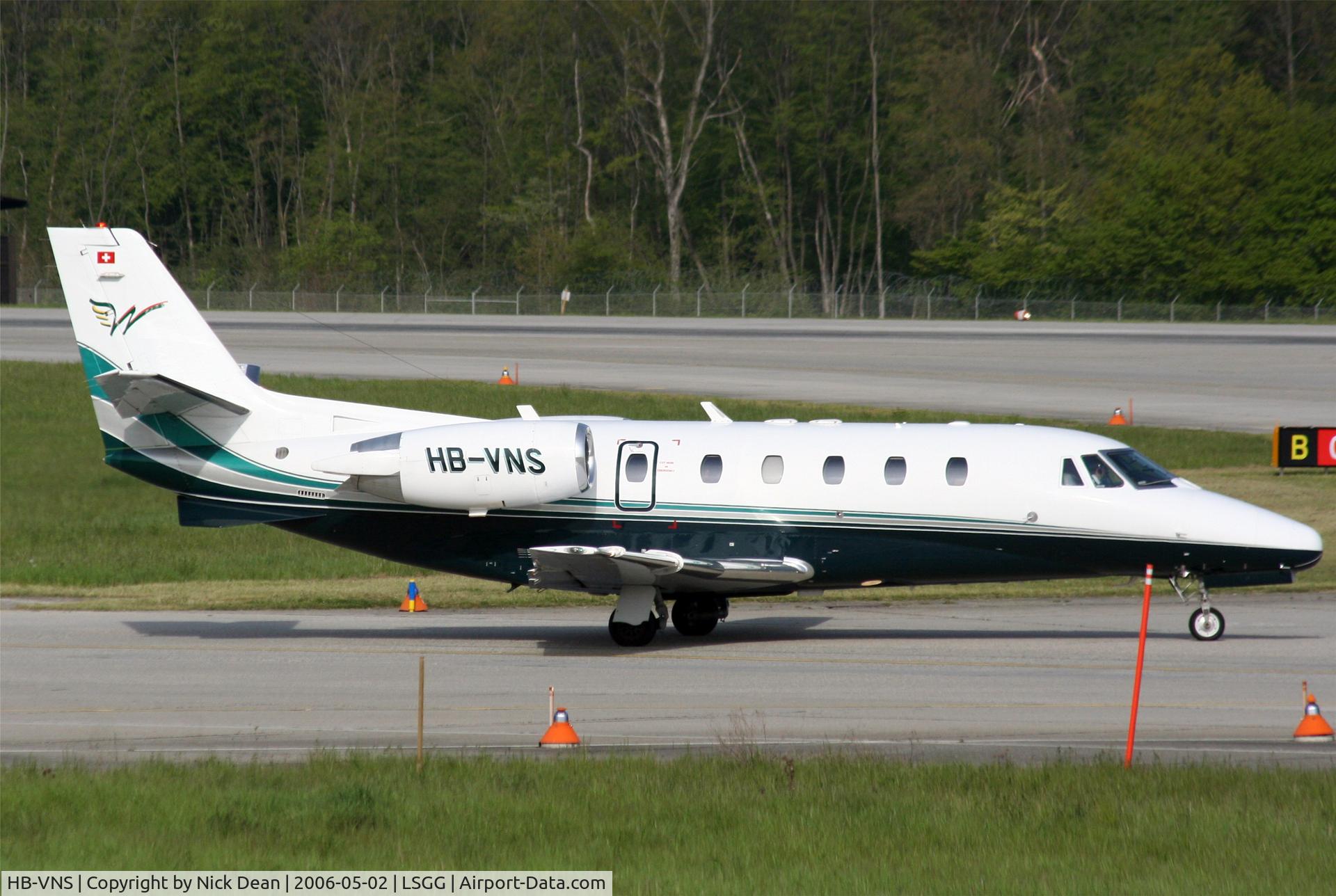 HB-VNS, 2001 Cessna 560XL Citation Excel C/N 560-5209, LSGG