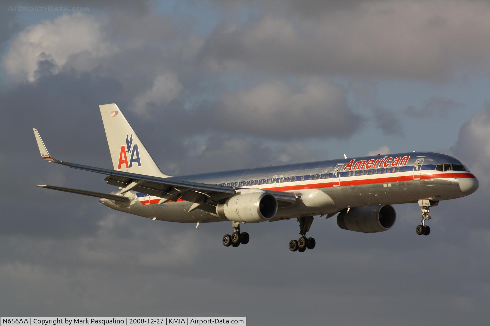 N656AA, 1991 Boeing 757-223 C/N 24614, Boeing 757-200