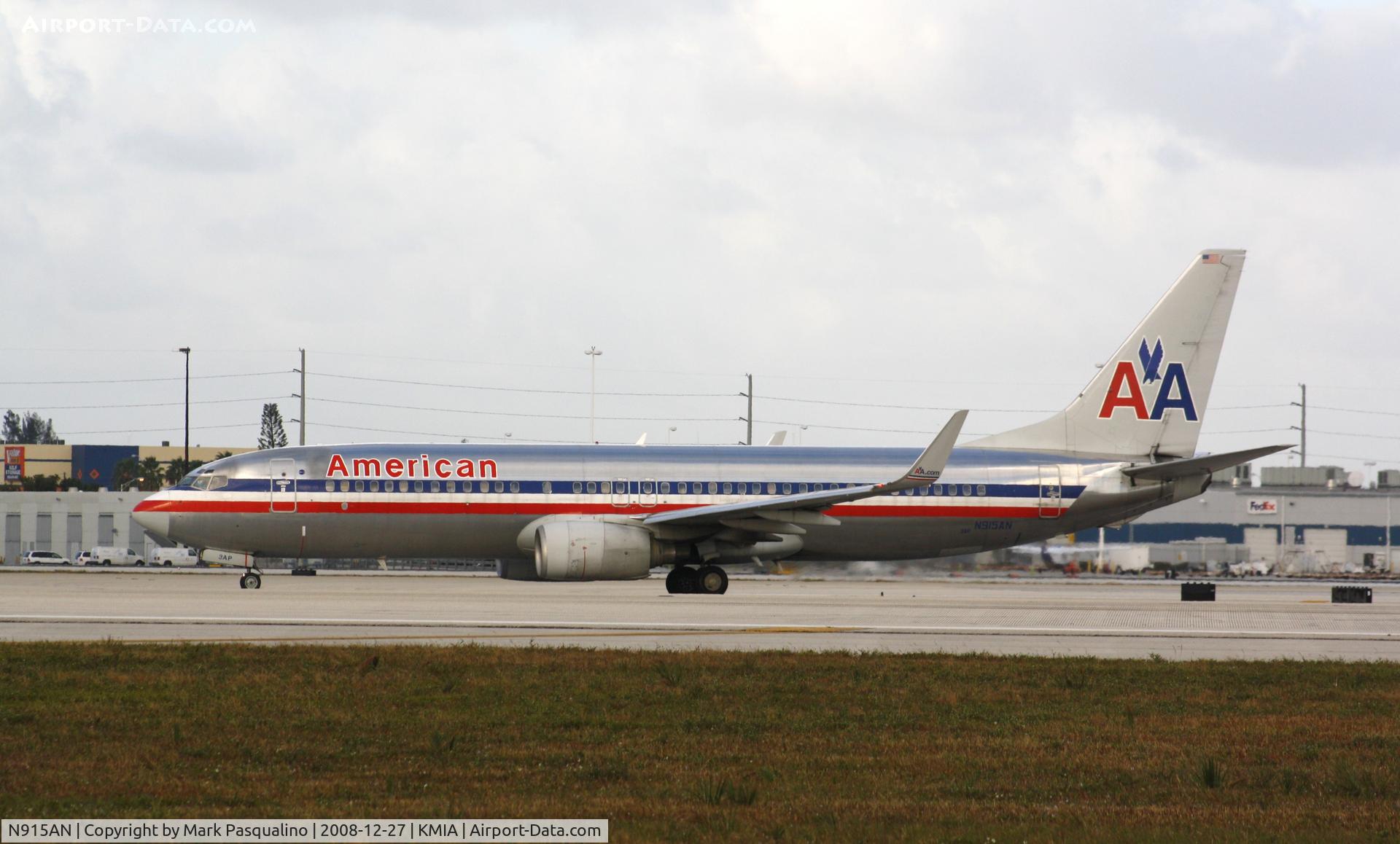 N915AN, 1999 Boeing 737-823 C/N 29516, Boeing 737-800