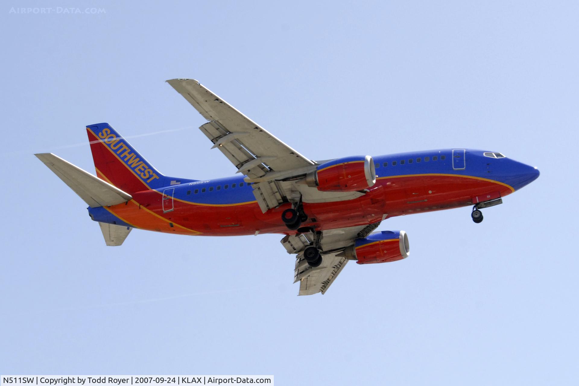 N511SW, 1991 Boeing 737-5H4 C/N 24188, Landing 24R at LAX
