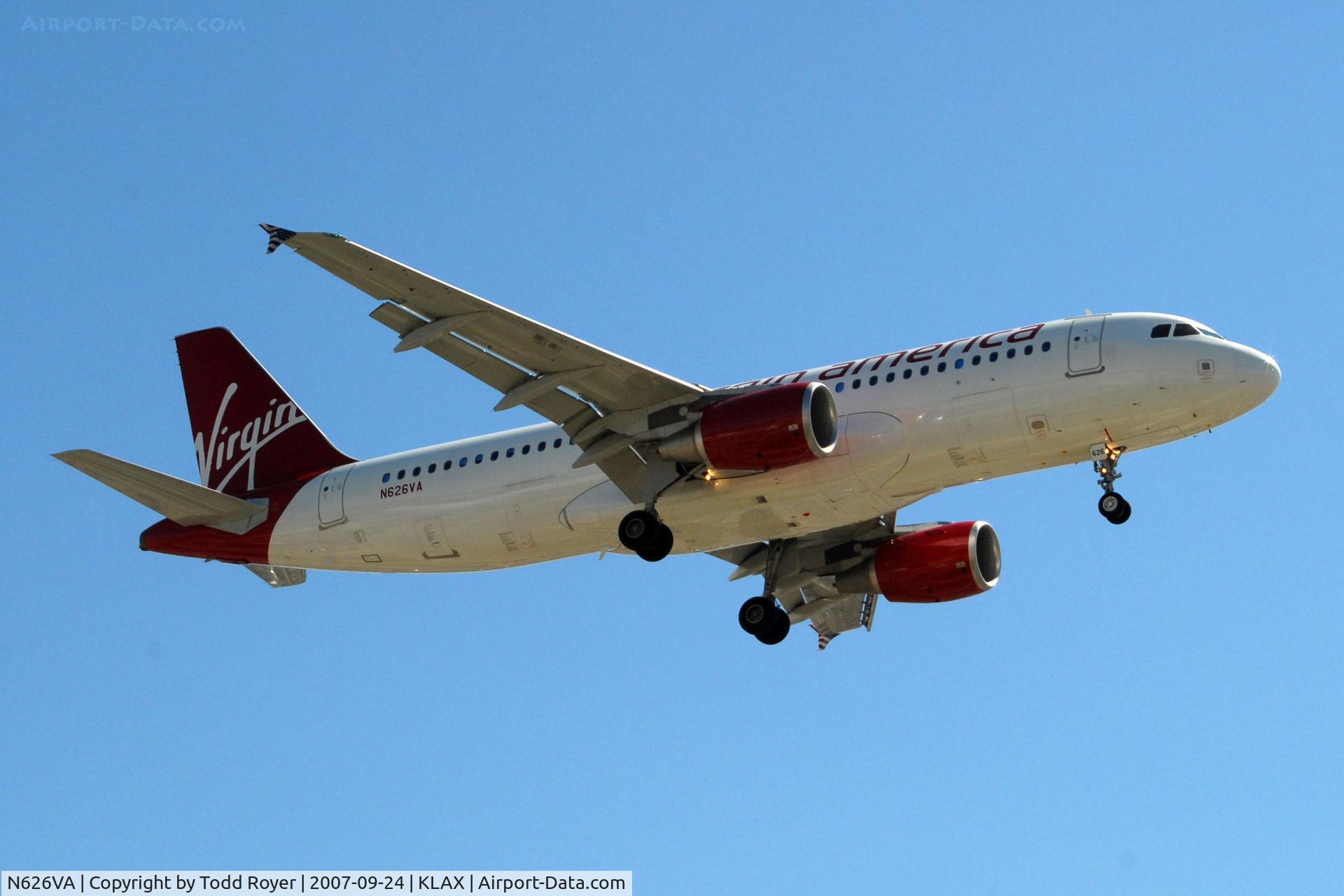 N626VA, 2006 Airbus A320-214 C/N 2830, Landing 24R at LAX