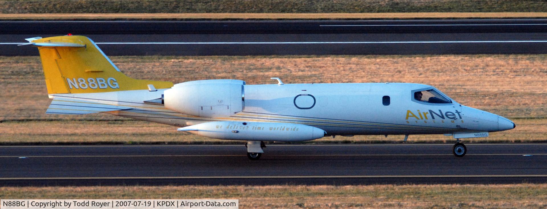 N88BG, 1976 Learjet 35A C/N 35-090, Taxi for departure