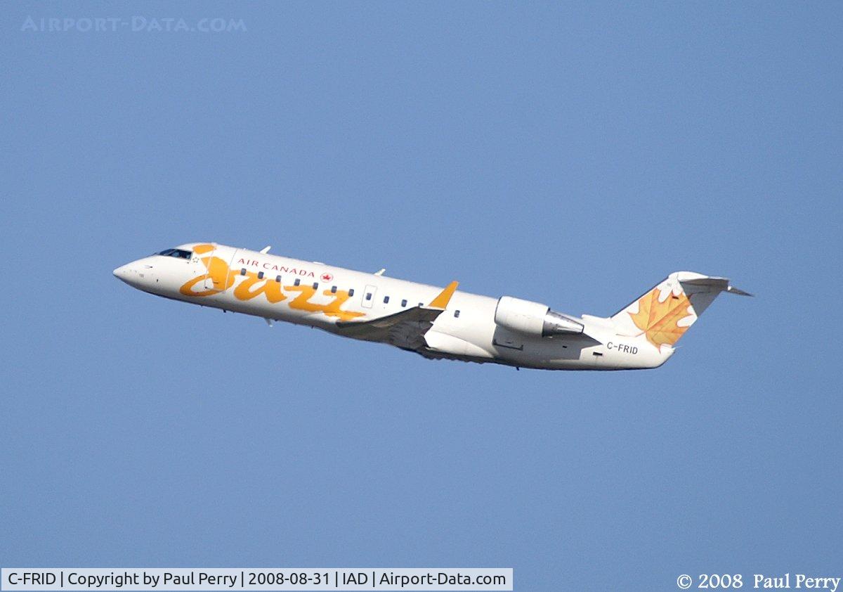 C-FRID, 1994 Canadair CRJ-100ER (CL-600-2B19) C/N 7049, Air Canada Jazz lifting off