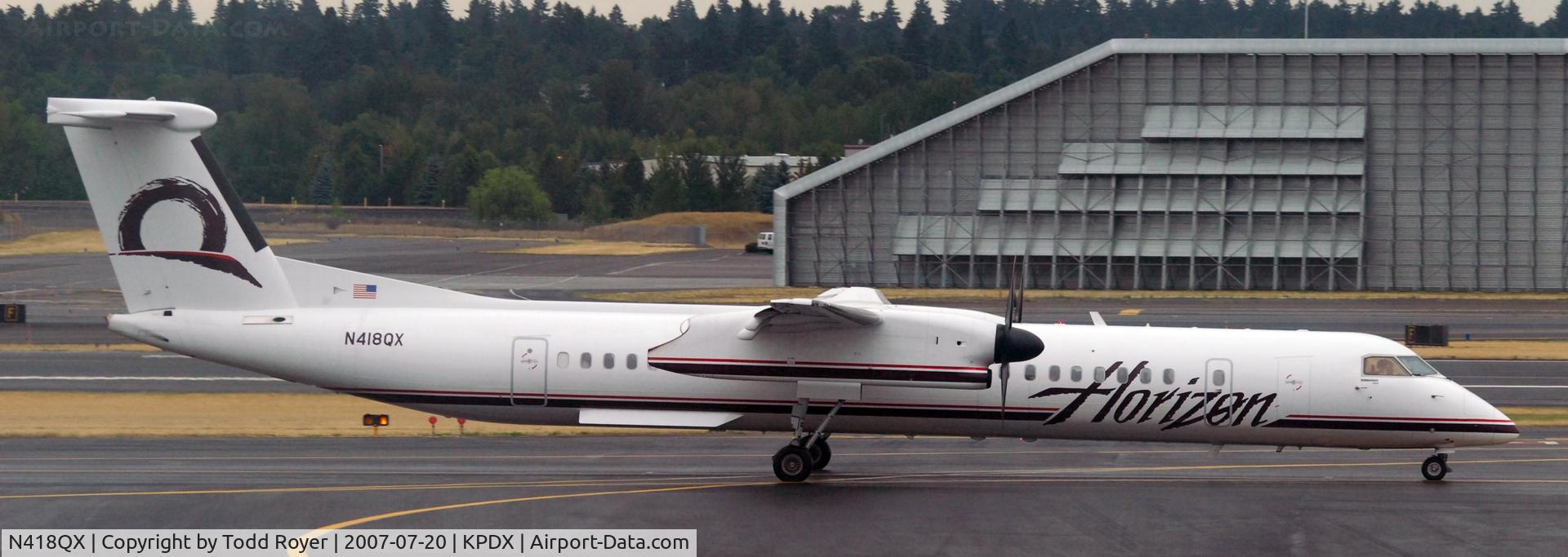 N418QX, 2007 Bombardier DHC-8-402 Dash 8 C/N 4143, Taxi for departure