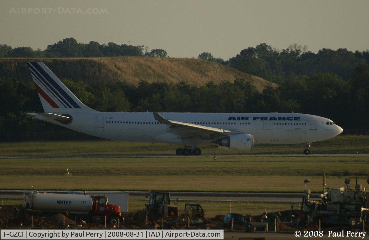 F-GZCI, 2002 Airbus A330-203 C/N 502, On the roll on RWY 30