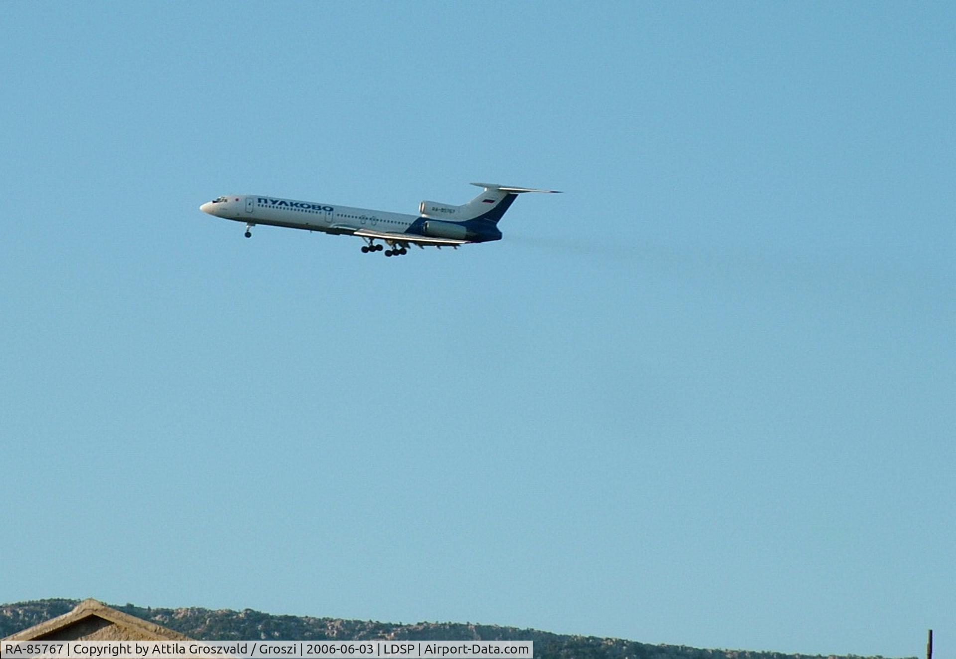 RA-85767, 1993 Tupolev Tu-154M C/N 93A948, Above Kastel Stari, landing Split airport.