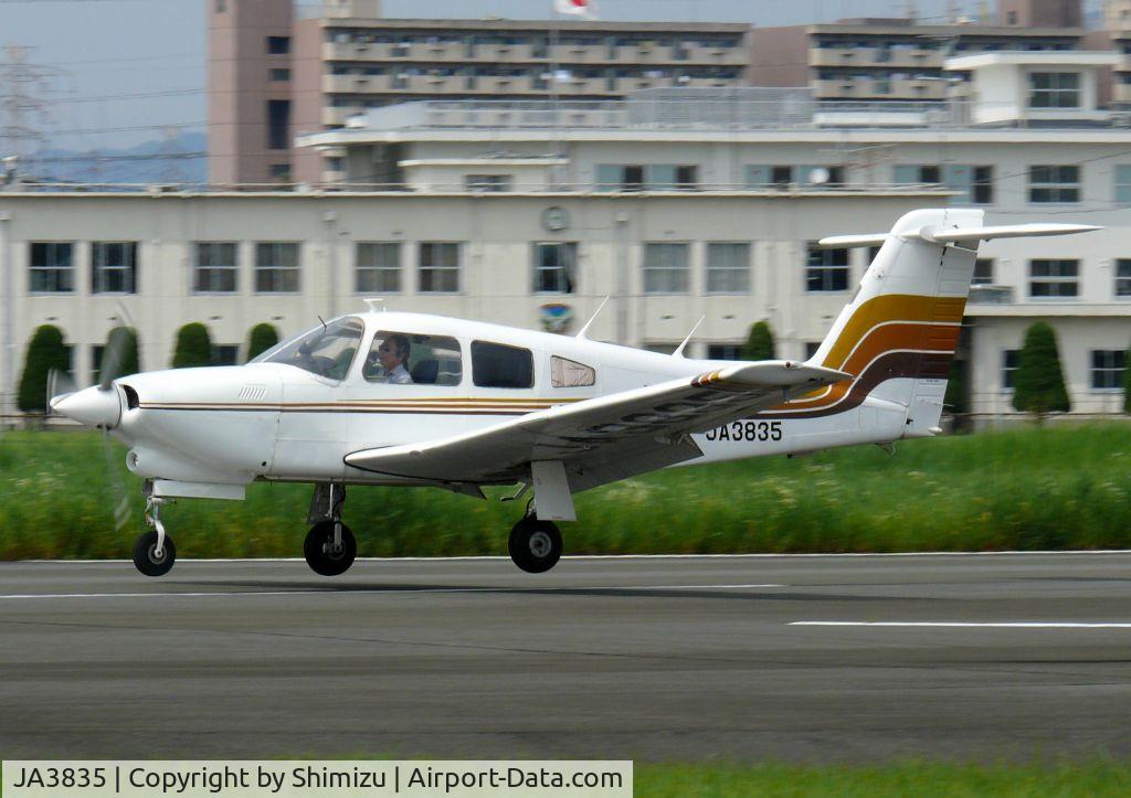 JA3835, 1979 Piper PA-28-140 Cherokee C/N 28R-7931120, PA-28RT-201T