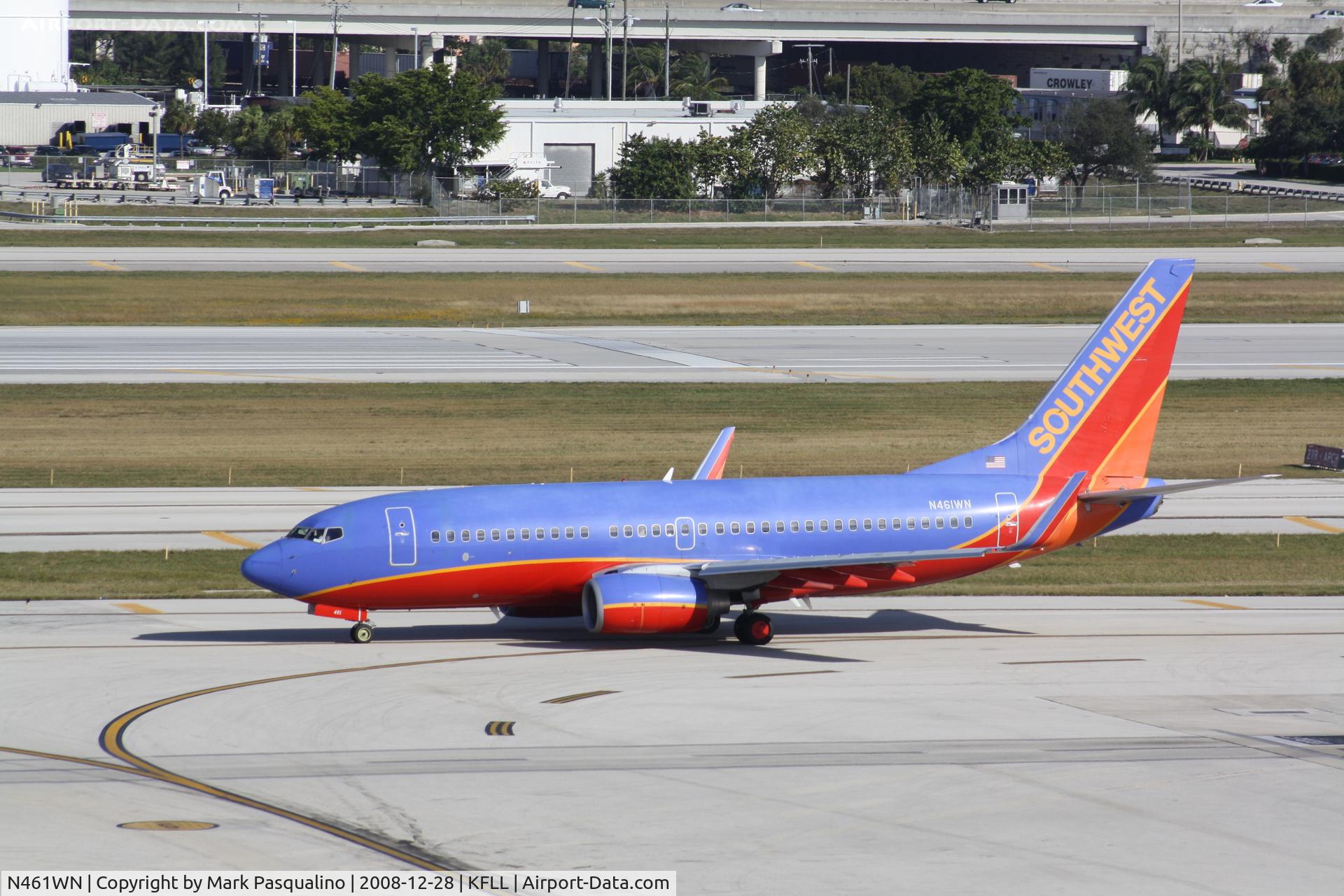 N461WN, 2004 Boeing 737-7H4 C/N 32465, Boeing 737-700