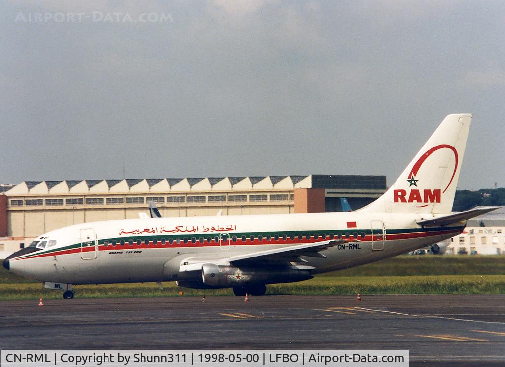 CN-RML, 1982 Boeing 737-2B6 C/N 22767/851, Rolling holding point rwy 33R for departure