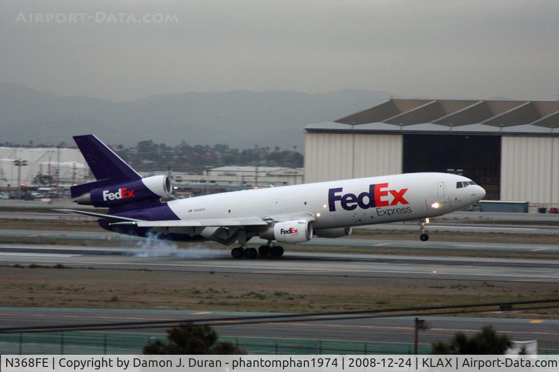 N368FE, 1971 McDonnell Douglas MD-10-10F C/N 46606, Reverse pattern landing at LAX Christmas Eve