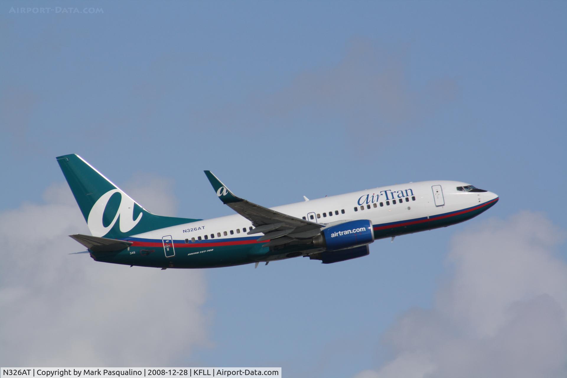 N326AT, 2007 Boeing 737-7BD C/N 33933, Boeing 737-700